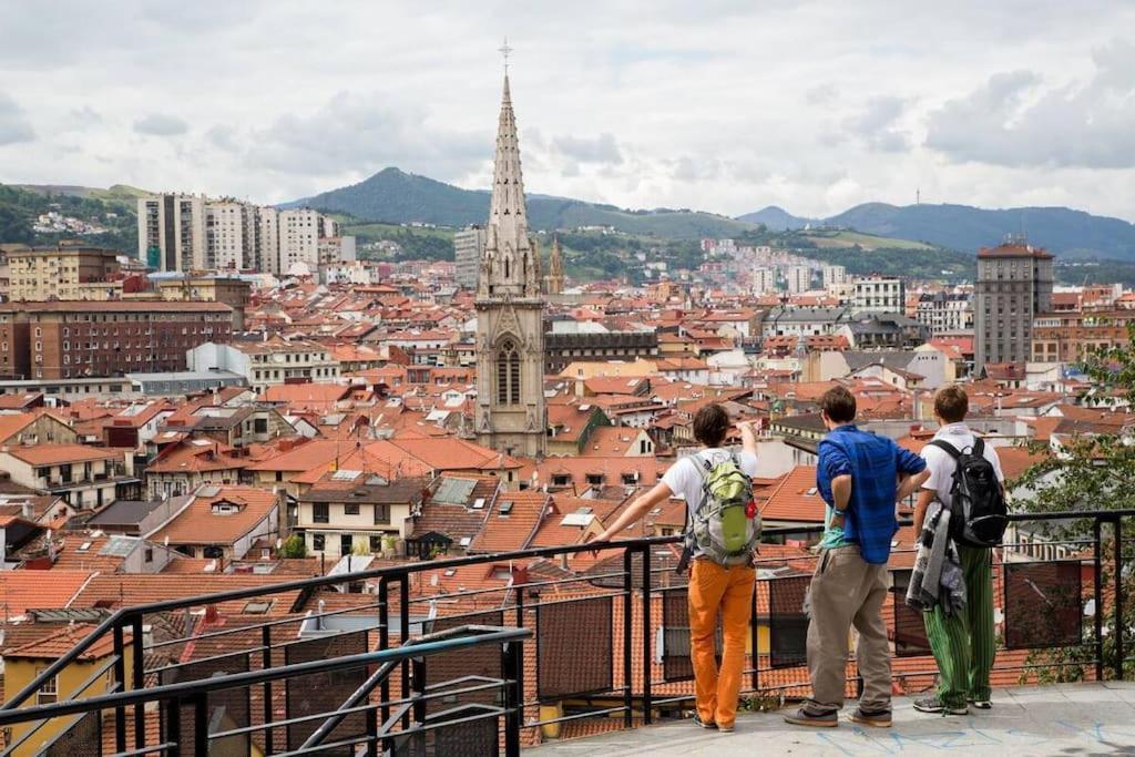 Appartamento Cultura Y Gastronomia En El Casco Viejo Bilbao Esterno foto